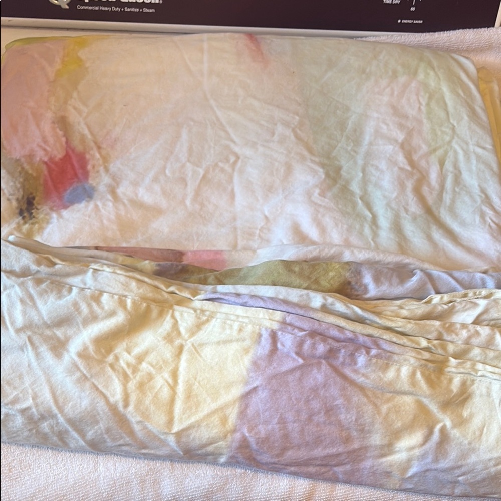 Annie Selke duvet cover king size with (2)matching king size pillowcases/shams